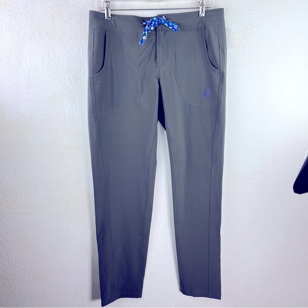 STIO Outdoor wear Pants. No size. NWOT. Tie at waist over Velcro & Zip closure.